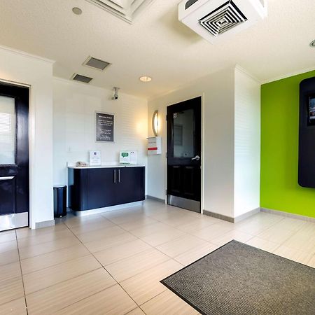 Studio 6 Toronto - Mississauga With Kitchenettes מראה חיצוני תמונה