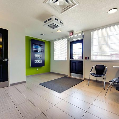 Studio 6 Toronto - Mississauga With Kitchenettes מראה חיצוני תמונה
